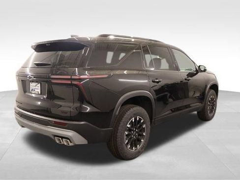 New 2026 Chevrolet Traverse Z71 w/ Driver Confidence Package image 2