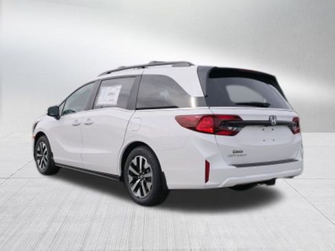New 2026 Honda Odyssey EX-L image 5