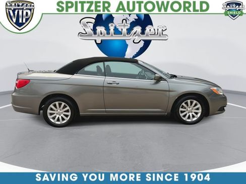 Used 2012 Chrysler 200 Touring FWD image 10