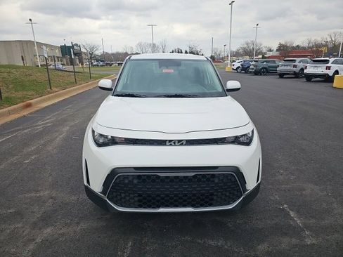 New 2025 Kia Soul LX image 2