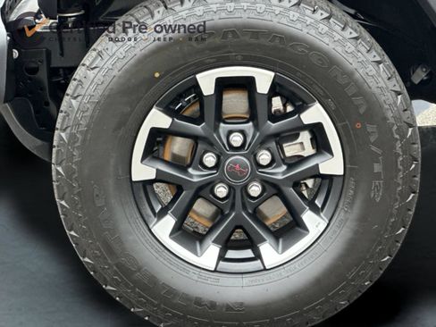 Certified 2025 Jeep Wrangler Unlimited Rubicon AWD/4WD image 25