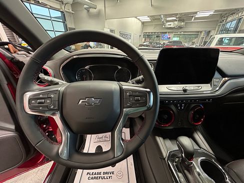 Used 2024 Chevrolet Blazer RS w/ Driver Confidence II Package AWD/4WD image 8
