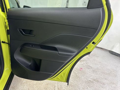 Used 2025 Hyundai Kona SEL image 21