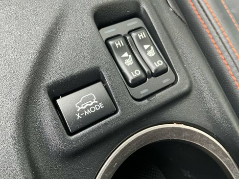Used 2018 Subaru Crosstrek 2.0i Limited AWD/4WD image 32