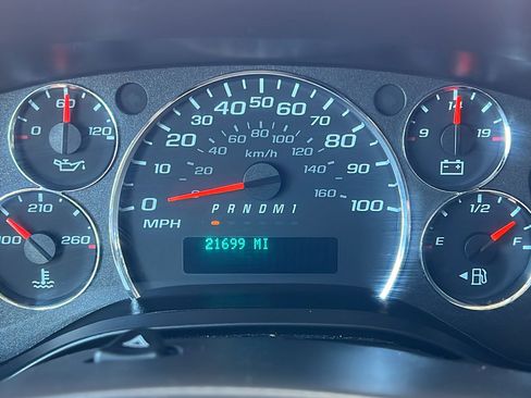 Certified 2022 Chevrolet Express 2500 w/ Driver Convenience Package image 22