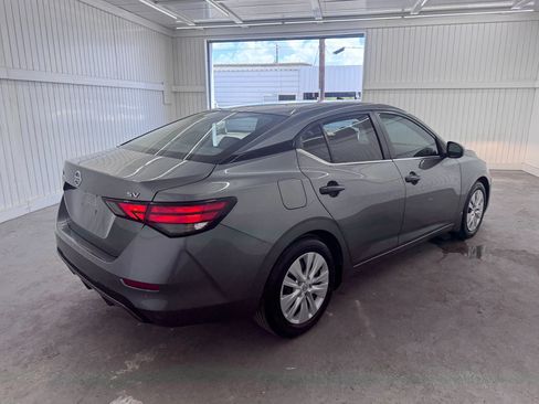Used 2025 Nissan Sentra S FWD image 5