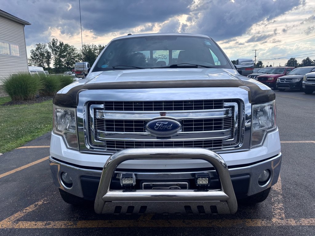 Used 2014 Ford F150 XLT w/ Equipment Group 302A Luxury AWD/4WD image 3