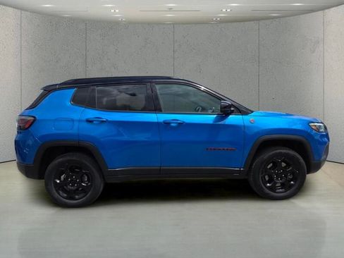 Used 2023 Jeep Compass Trailhawk w/ Trailhawk Elite Group AWD/4WD image 33