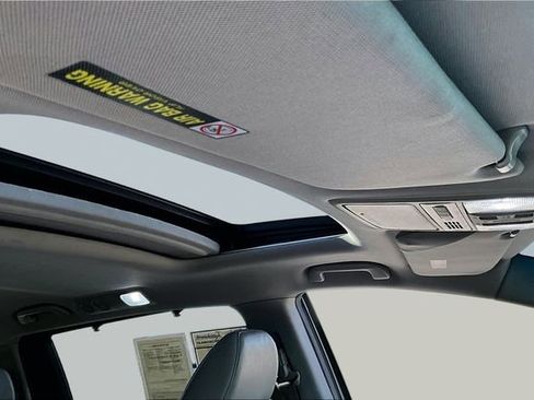 Used 2012 Honda Odyssey EX-L image 26