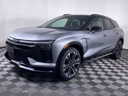 New 2026 Chevrolet Blazer EV SS image 17