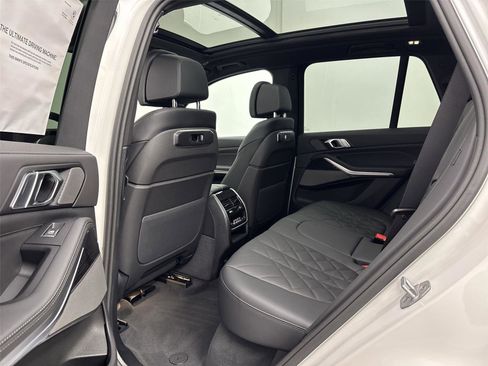 New 2026 BMW X5 xDrive40i w/ M Sport Package image 29