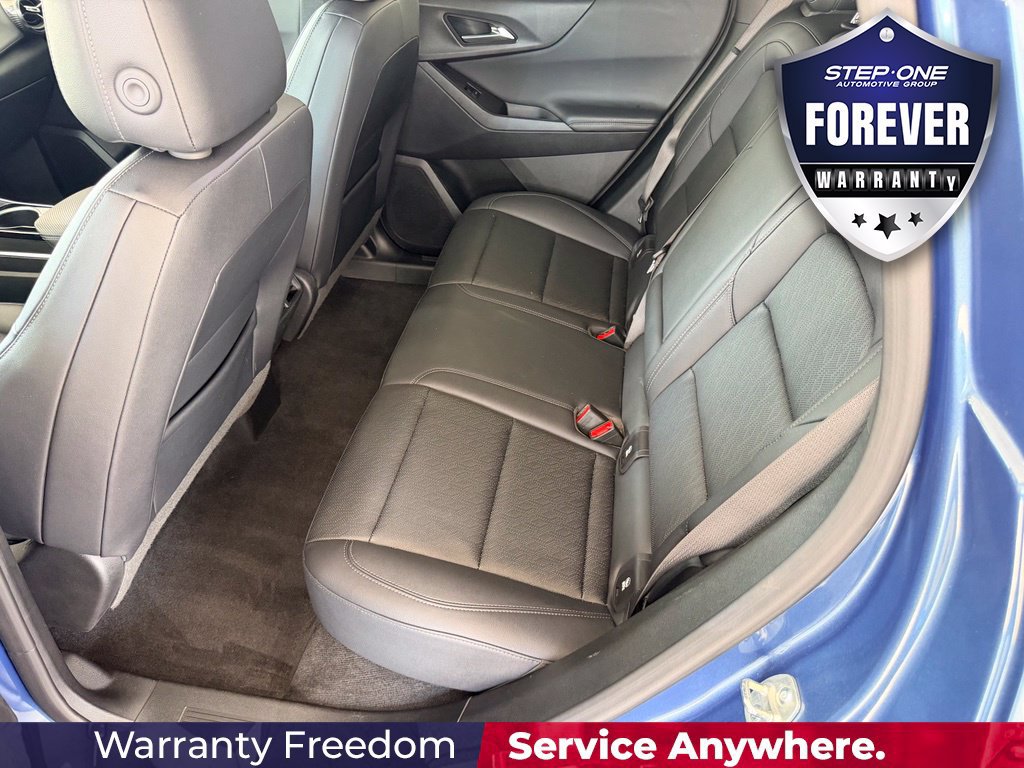 Used 2025 Chevrolet Equinox LT w/ Convenience Package II FWD image 29