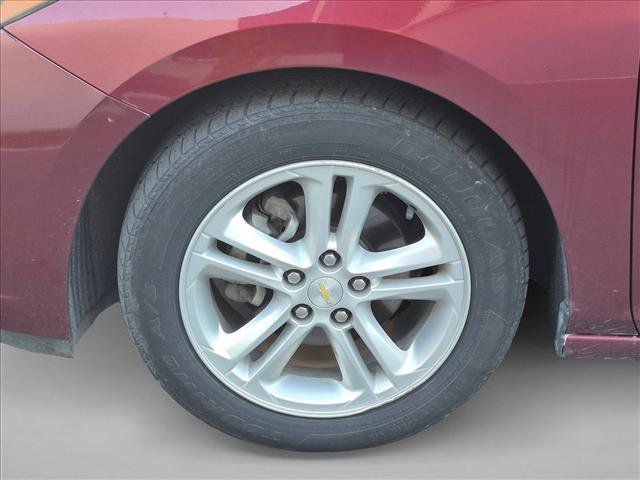 Used 2016 Chevrolet Cruze LT w/ Convenience Package FWD image 13