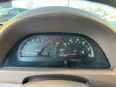 Used 2002 Toyota Camry LE image 18