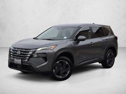 Used 2024 Nissan Rogue SV
