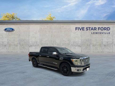 Used 2017 Nissan Titan SL RWD image 2