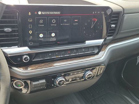 Used 2026 GMC Sierra 1500 Elevation w/ Elevation Select Package RWD image 13