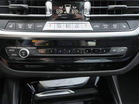 Used 2023 BMW X3 xDrive30i w/ Premium Package AWD/4WD image 18