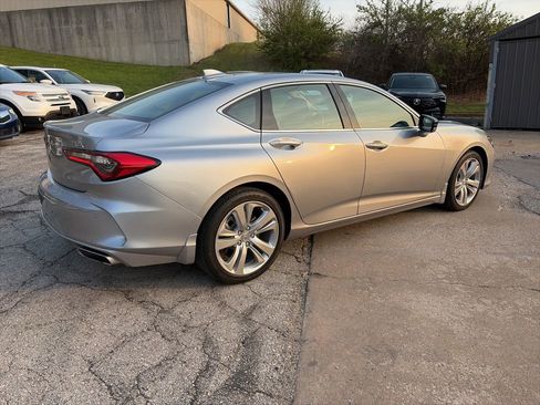 Used 2023 Acura TLX w/ Technology Package image 5