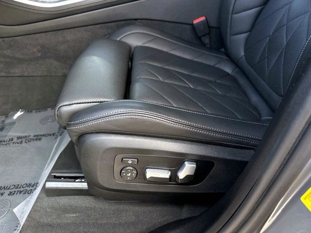 Certified 2024 BMW X5 sDrive40i w/ Premium Package RWD image 19