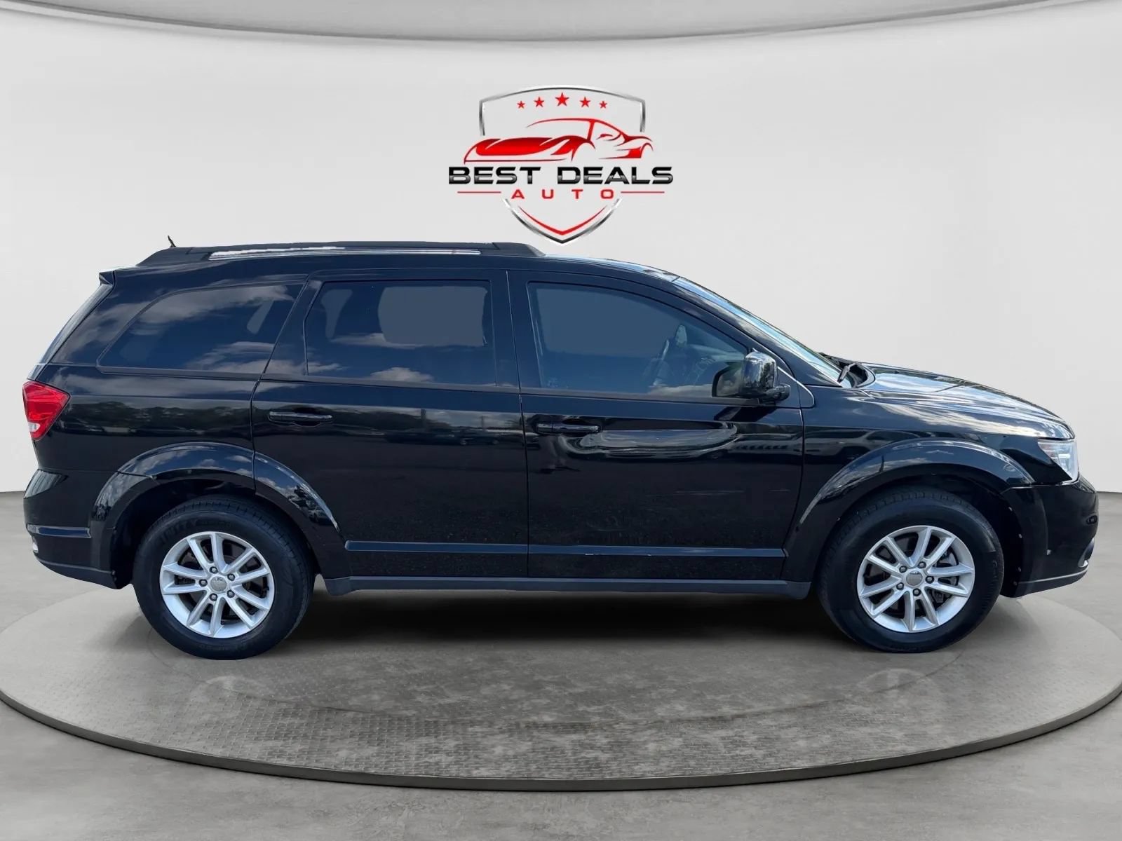 Used 2017 Dodge Journey SXT w/ Comfort/Convenience Group FWD image 6
