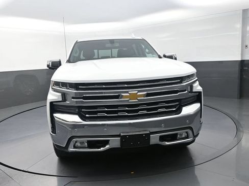 Used 2021 Chevrolet Silverado 1500 LTZ w/ Z71 Off-Road Package AWD/4WD image 4