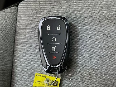 Used 2024 Chevrolet Equinox LT AWD/4WD image 30