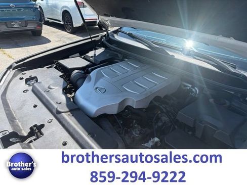 Used 2017 Lexus GX 460 Luxury AWD/4WD image 10