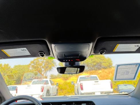 Used 2025 GMC Terrain Elevation w/ Technology Package II image 22