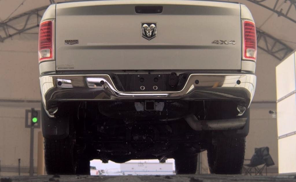 Used 2014 RAM 2500 Laramie w/ Convenience Group AWD/4WD image 7