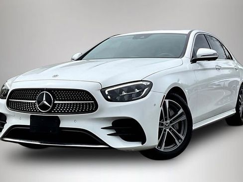 Used 2023 Mercedes-Benz E 350 Sedan image 2
