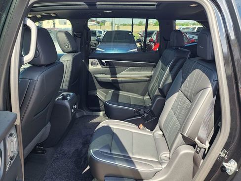 New 2026 Buick Enclave Avenir AWD/4WD image 45