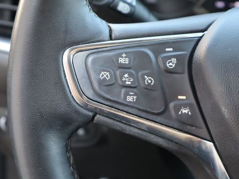 Used 2023 Chevrolet Equinox Premier FWD image 12