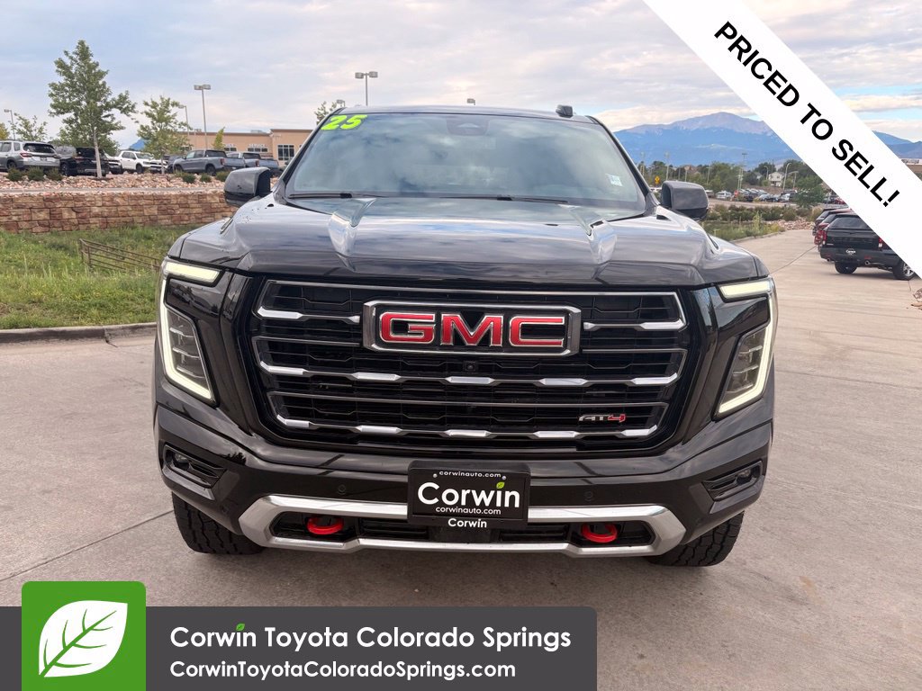 Used 2025 GMC Yukon AT4 AWD/4WD image 2