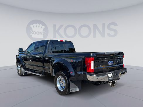 Used 2018 Ford F450 Lariat w/ Lariat Ultimate Package AWD/4WD image 4