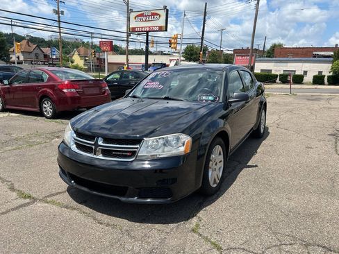 Used 2014 Dodge Avenger SE FWD image 3
