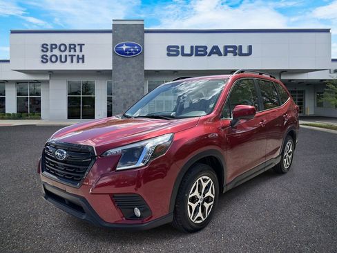 Certified 2023 Subaru Forester Premium image 7