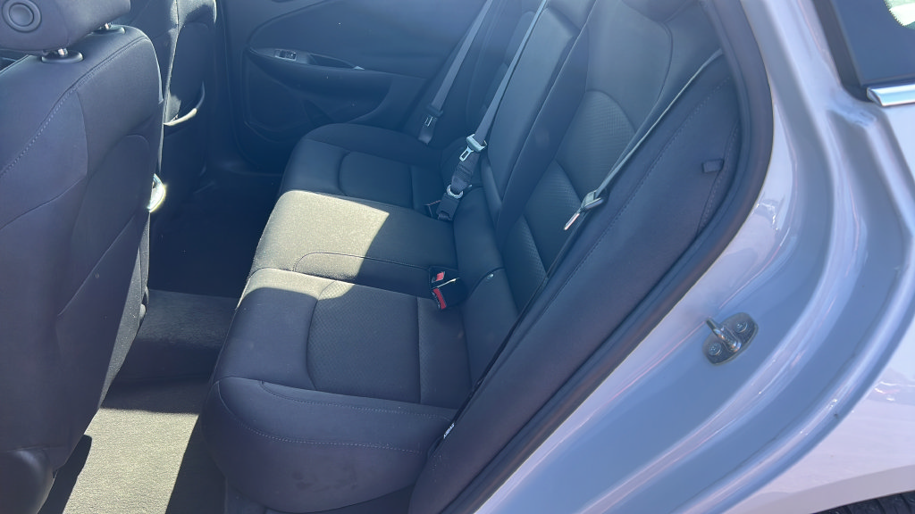 Used 2024 Chevrolet Malibu LT FWD image 16