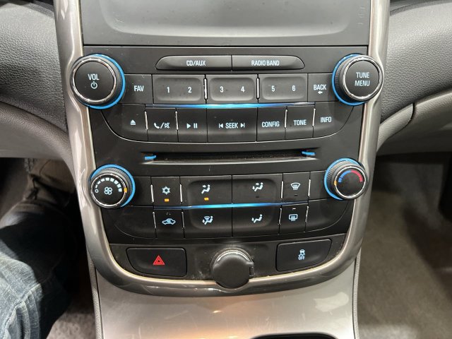 Used 2015 Chevrolet Malibu LS FWD image 14