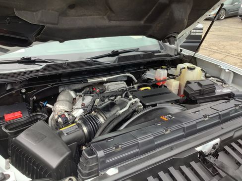 Used 2023 Chevrolet Silverado 2500 LTZ AWD/4WD image 22