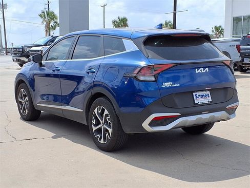 Used 2025 Kia Sportage EX image 5