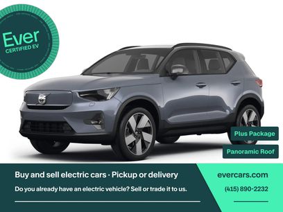 Used 2023 Volvo XC40 Recharge Plus