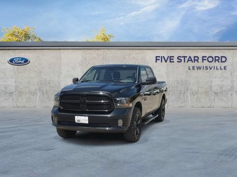 Used 2015 RAM 1500 Express AWD/4WD image 3