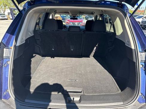 Certified 2023 Nissan Rogue S image 22