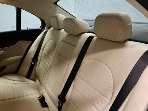 Used 2021 Mercedes-Benz C 300 4MATIC Sedan image 22