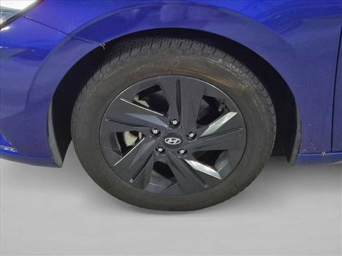 Used 2023 Hyundai Elantra Blue w/ Cargo Package FWD image 6