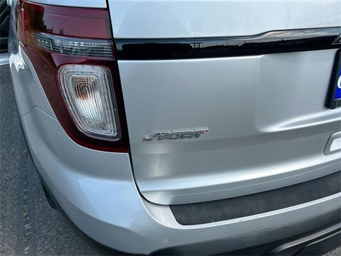 Used 2015 Ford Explorer Sport w/ Equipment Group 401A image 32