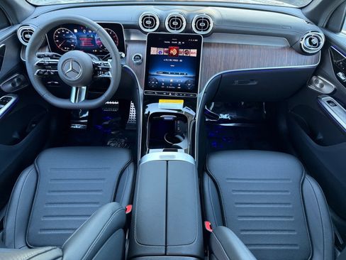 New 2026 Mercedes-Benz GLC 300 4MATIC image 12