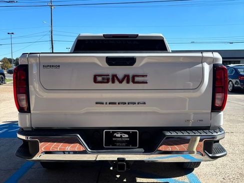 Used 2024 GMC Sierra 1500 SLE image 6