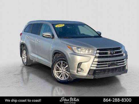 Used 2018 Toyota Highlander XLE image 1